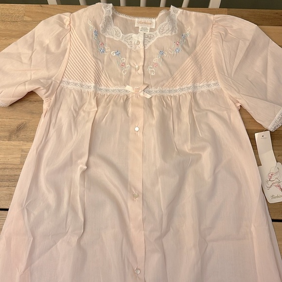 BARBIZON ⭐️ vintage sleepwear - Picture 2 of 7